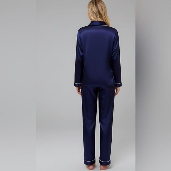 Lapel Collar Satin PJ Set / Pyjama Set Navy Blue - Picture 4 of 6